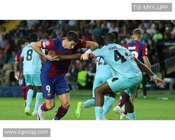 足球比赛中常见的犯规类型及其影响解析 足球比赛中常见的犯规类型及其影响解析